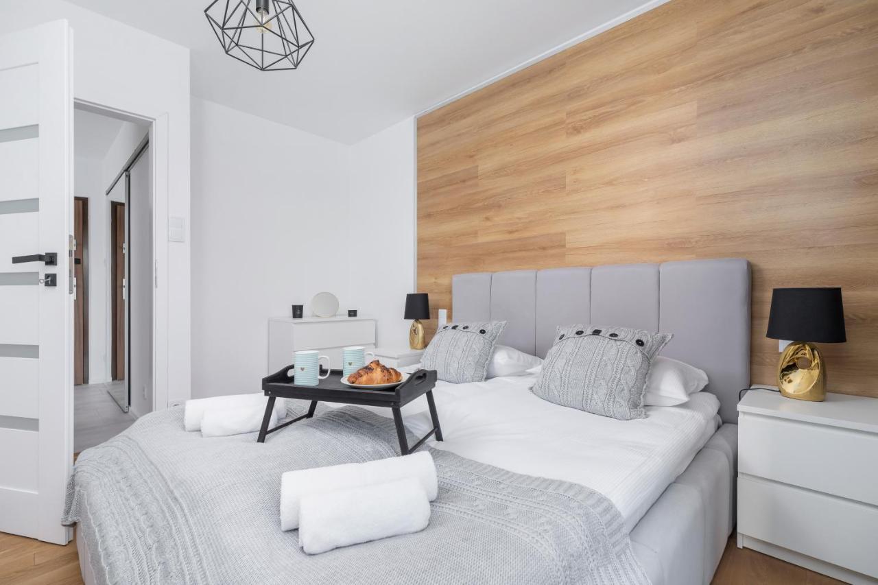 Riva Verona By Renters Prestige Apartament Kraków